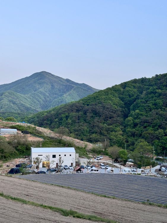 높은달캠핑장 — 충북 제천의 오토캠핑 전경